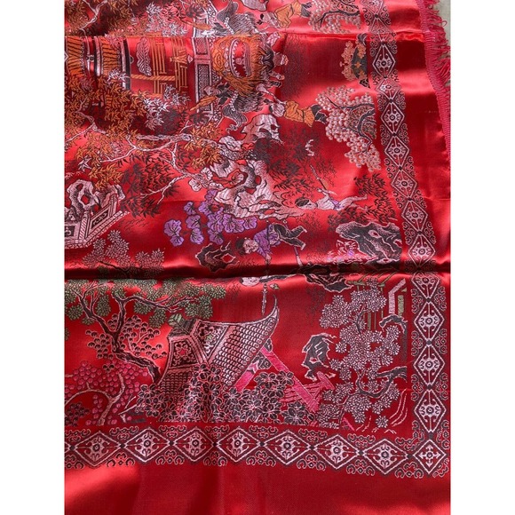 Vintage Asian Tapestry Brocade Piano Shawl Red Chinese 58" Tablecloth Excellent - Picture 7 of 12